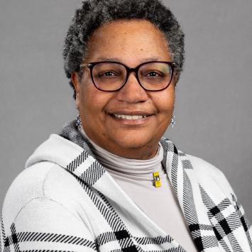 Photo of Janice Geurin-Leslie